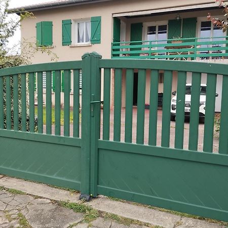 L'Escale Thermale Montrond les Bains Bagian luar foto