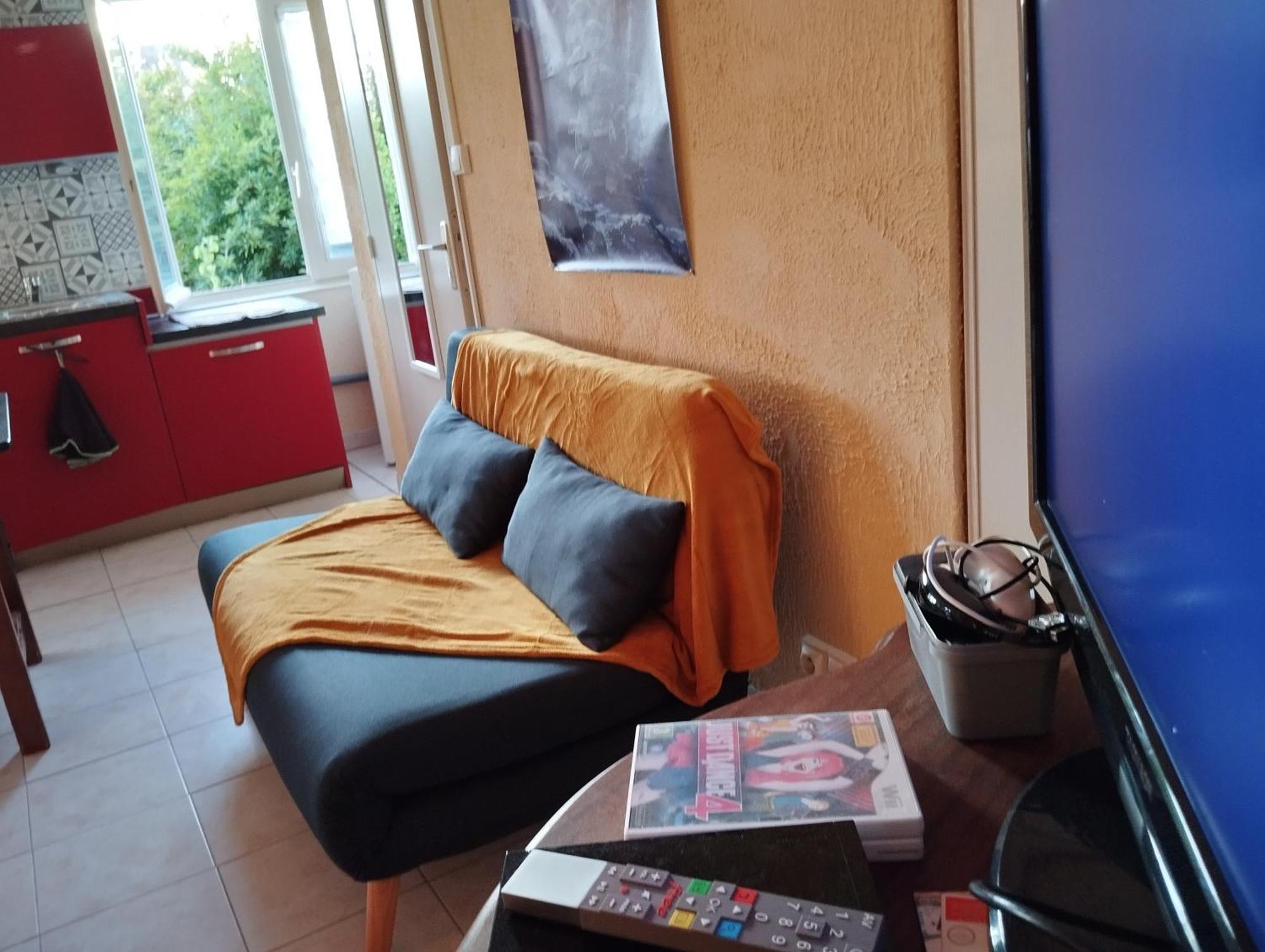 L'Escale Thermale Montrond les Bains Bagian luar foto